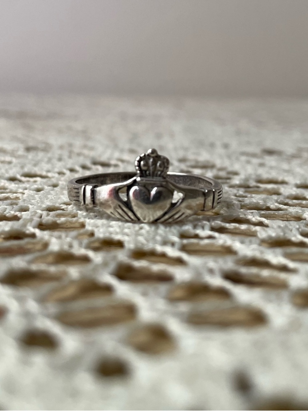 Vintage Sterling Silver Claddagh Ring 10
